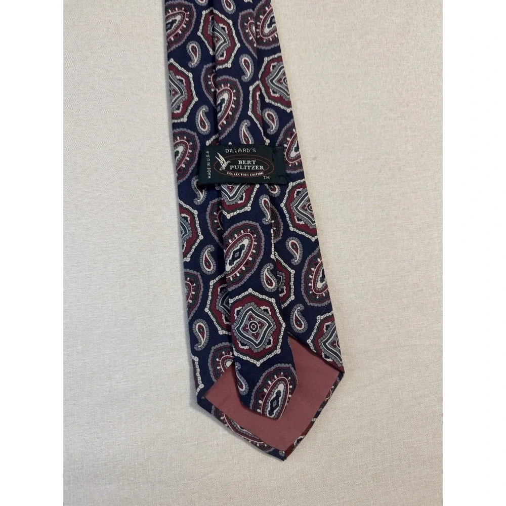 Bert Pulitzer All Silk‎ Paisley Tie 3.5